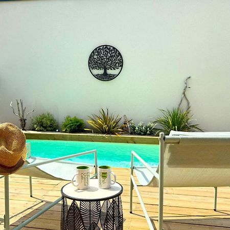Daya Lodge. LʼIsle-sur-la-Sorgue Zewnętrze zdjęcie