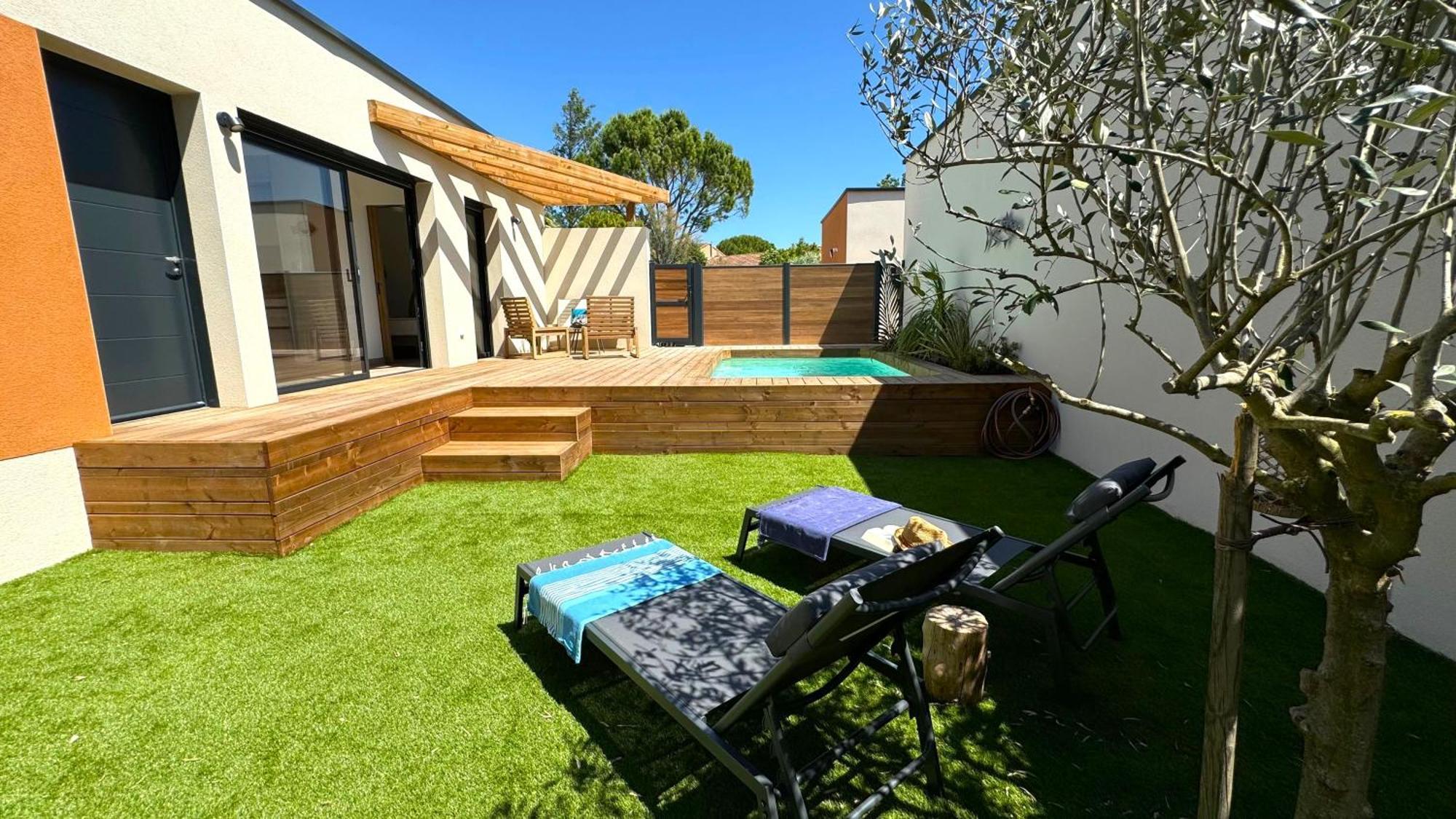 Daya Lodge. LʼIsle-sur-la-Sorgue Zewnętrze zdjęcie