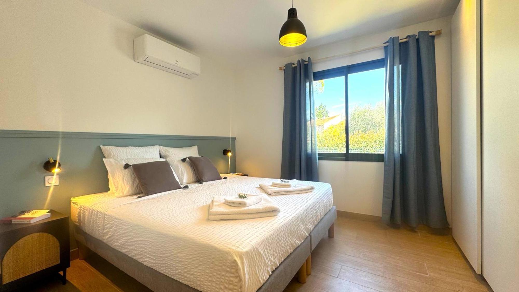 Daya Lodge. LʼIsle-sur-la-Sorgue Zewnętrze zdjęcie